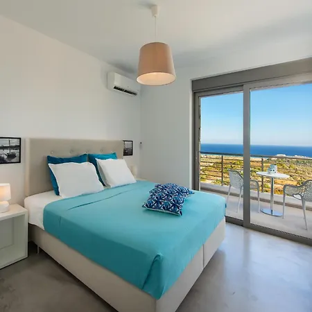 In Rhodes Near Ladiko Bay Βίλα