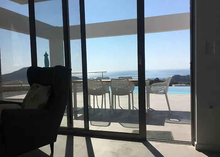 Βίλα In Rhodes Near Ladiko Bay *