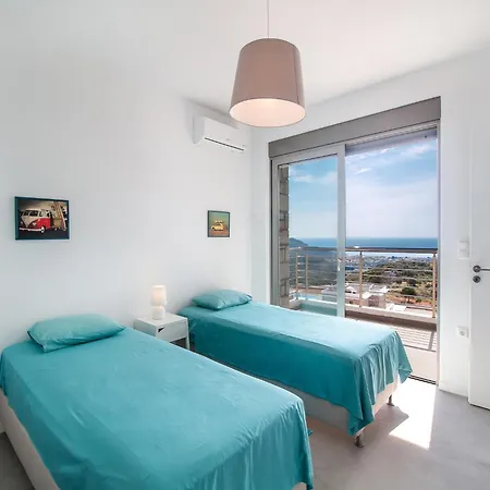 Vila In Rhodes Near Ladiko Bay